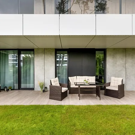Relax With Parking Shellter Renters Prestige Apartment Rogowo (Gryfice)