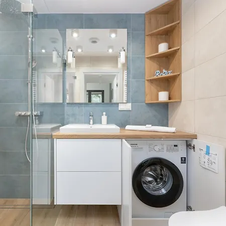 Relax With Parking Shellter Renters Prestige Apartamento Rogowo (Gryfice)
