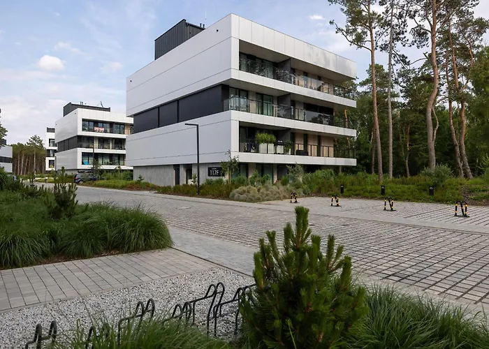 Relax With Parking Shellter Renters Prestige Apartman Rogowo