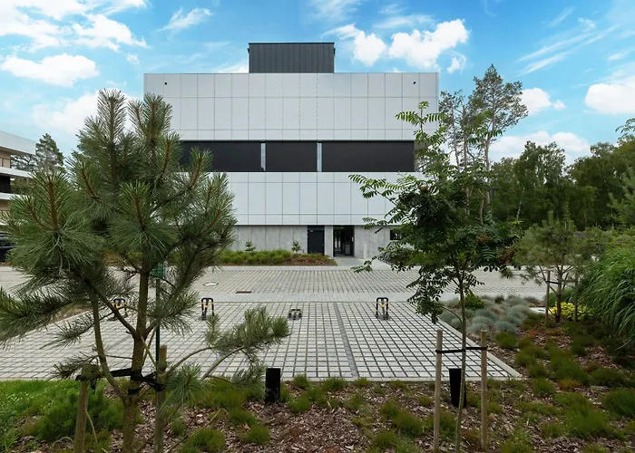 Relax With Parking Shellter Renters Prestige Rogowo