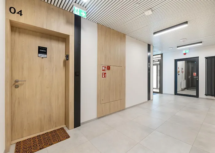 Relax With Parking Shellter Renters Prestige Apartman *