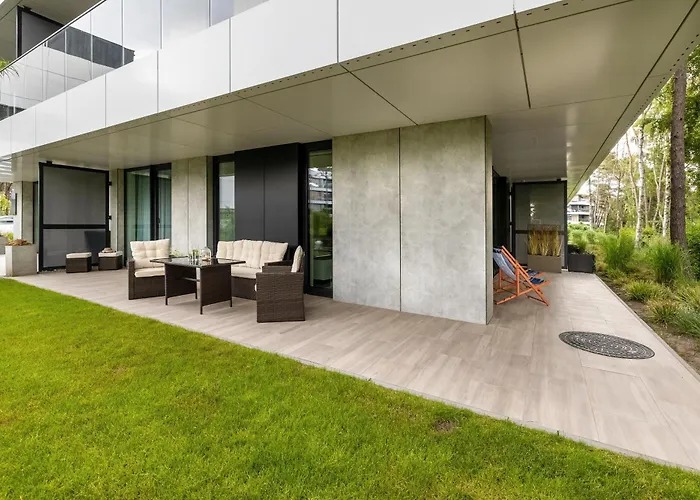 Relax With Parking Shellter Renters Prestige Apartman Rogowo