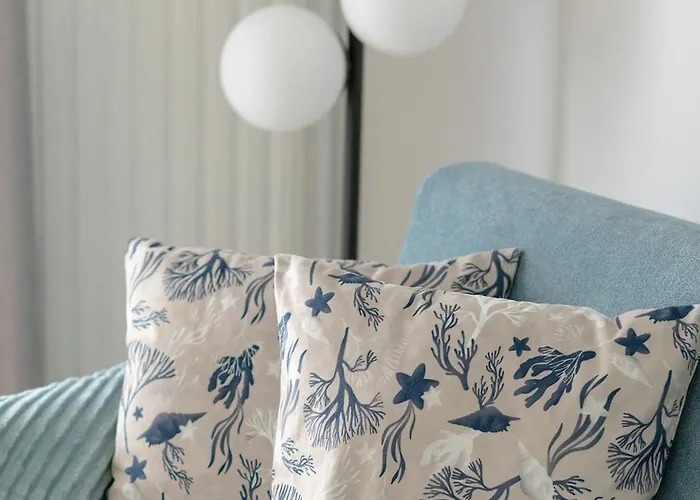 Relax With Parking Shellter Renters Prestige * Rogowo