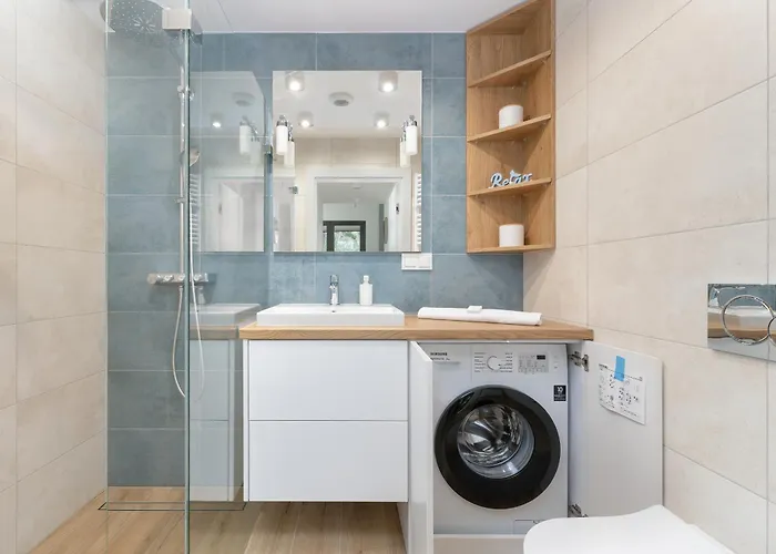 Relax With Parking Shellter Renters Prestige Apartman Rogowo